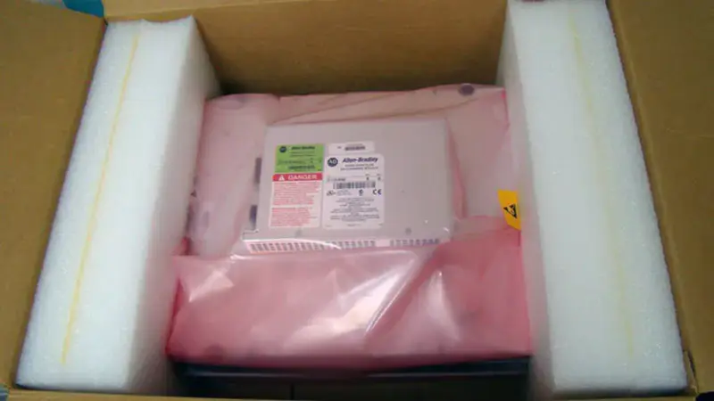 Allen-Bradley 2711P-K15C6D1