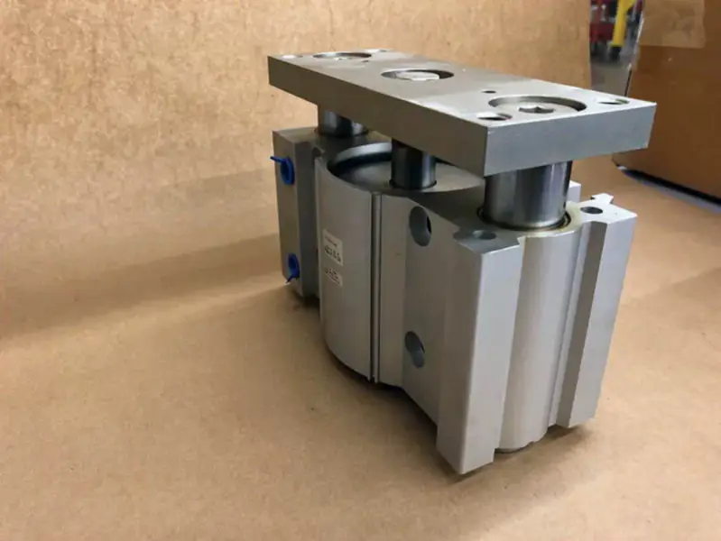 SMC MGPM100TN-40Z