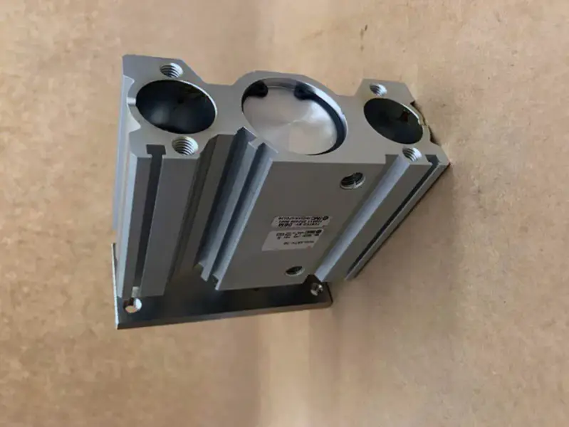 SMC MGQL40TN-30