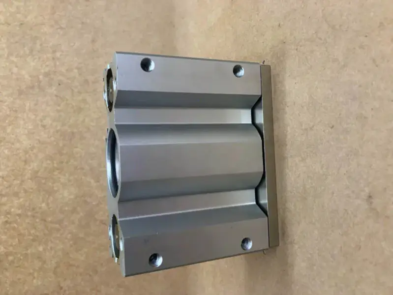 SMC MGQL40TN-30