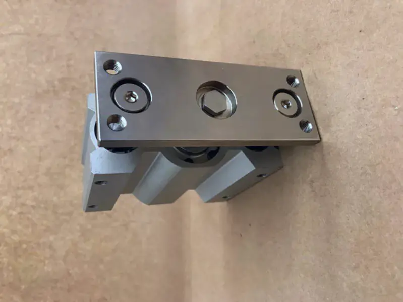 SMC MGQL40TN-30