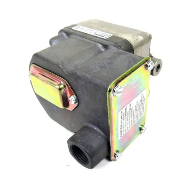 BARKSDALE DPD2T-A3SS