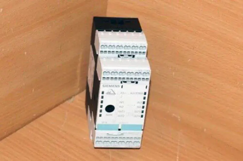 Siemens 3RK1400-1CG00-0AA2