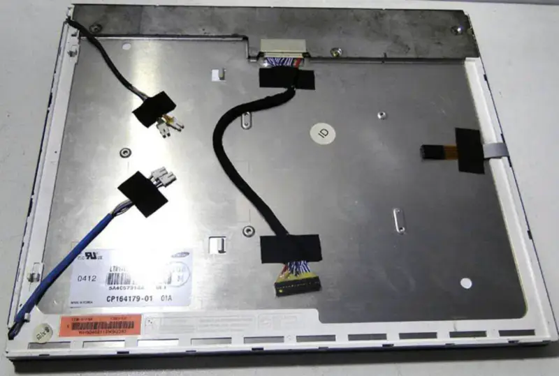 SAMSUNG LTM170EU-L01