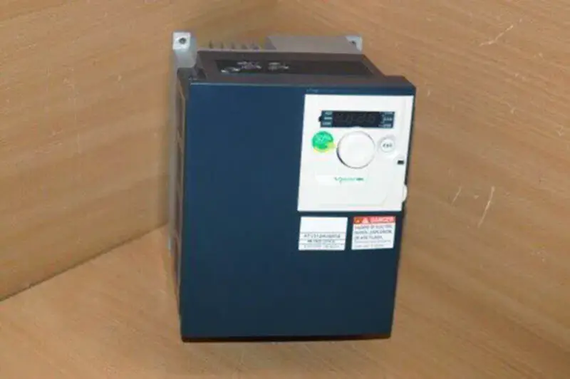 Schneider Electric ATV312HU40N4