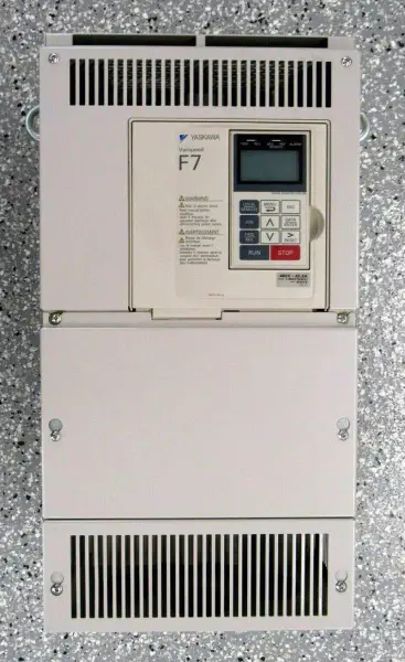 Yaskawa CIMR-F7U4022