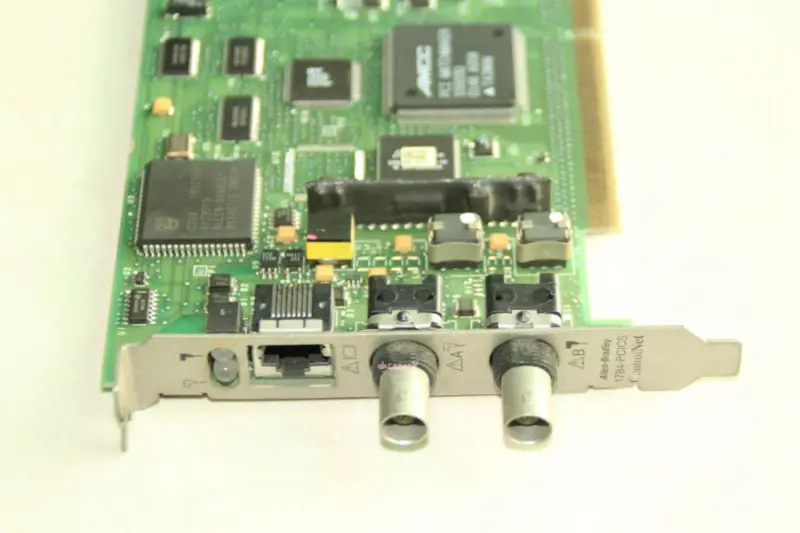 Síťová komunikační karta Allen Bradley 1784-PCICS