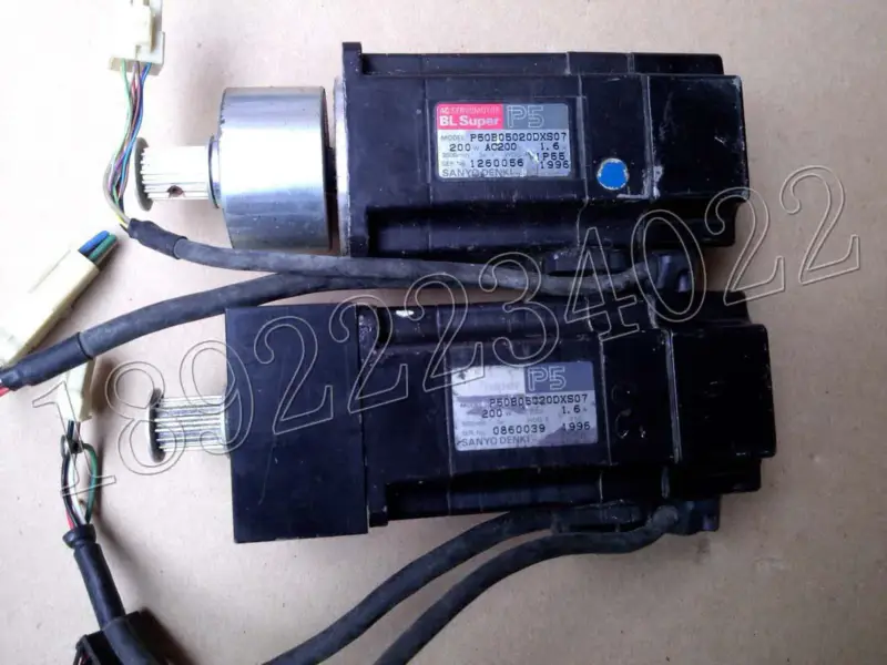 P50B05020DXS07 Motor SANYO 200W AC200V 1,6A