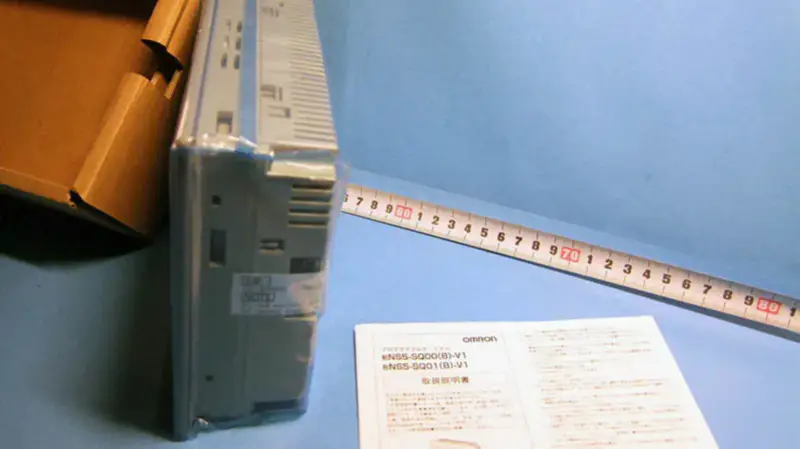 OMRON NS5-SQ00-V1