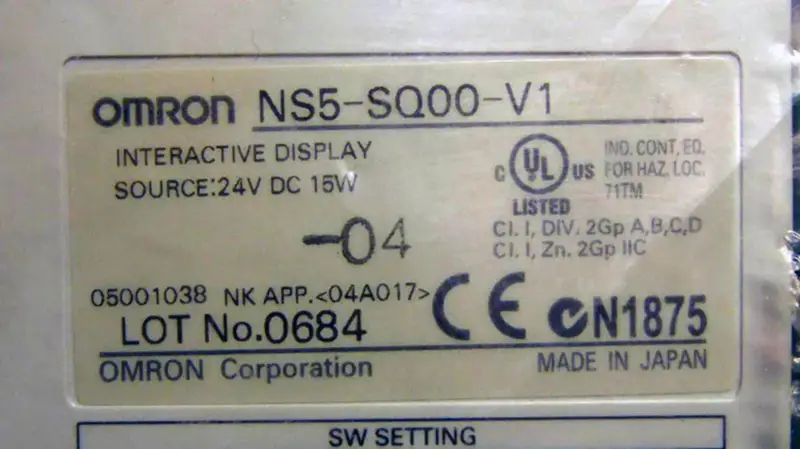 OMRON NS5-SQ00-V1