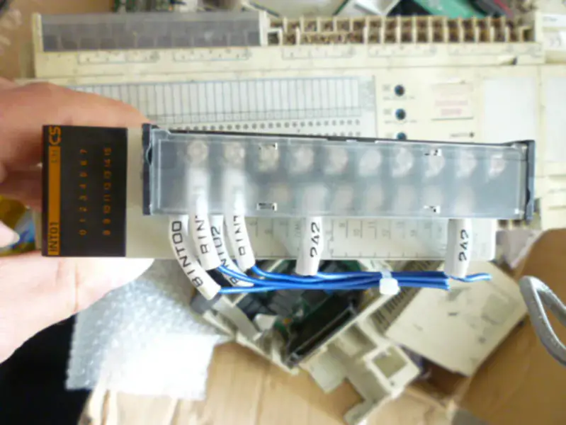 OMRON PLC CS1W-INT01