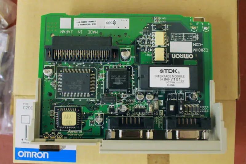 Omron C200HW-COM04-EV1