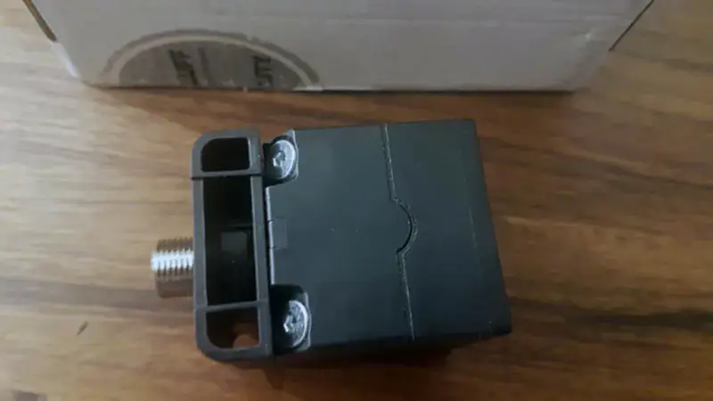 Balluff BES0220