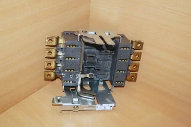 Siemens 3VL9200-4WC40