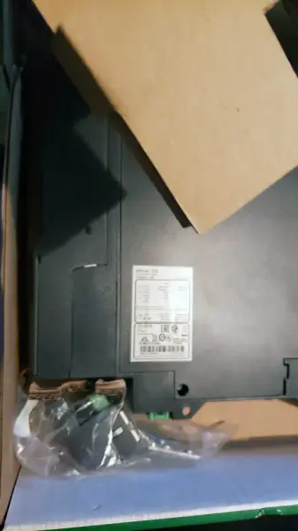 Schneider Electric ATV320U07N4B