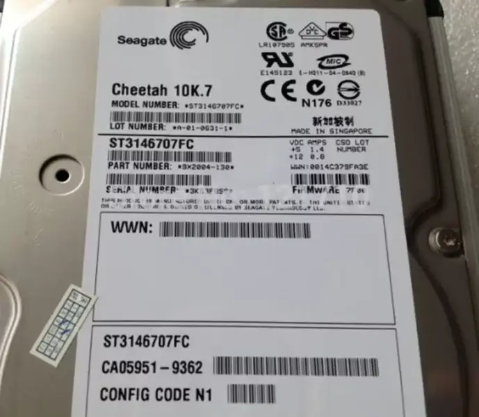Fujitsu Siemens 146GB FC CA06800-E415 CA05951-9362 pro průmyslové základní desky fujitsu eternus 3000 storages