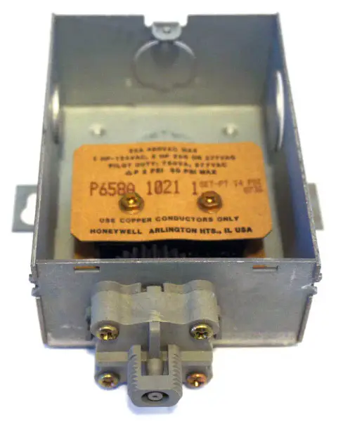 HONEYWELL P658A-1021