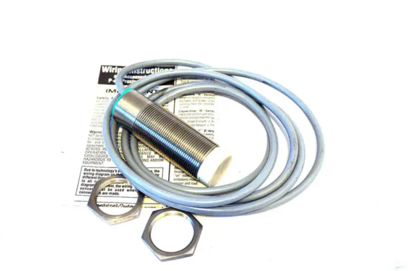 PEPPERL & FUCHS CJ10-30GM-Y-N