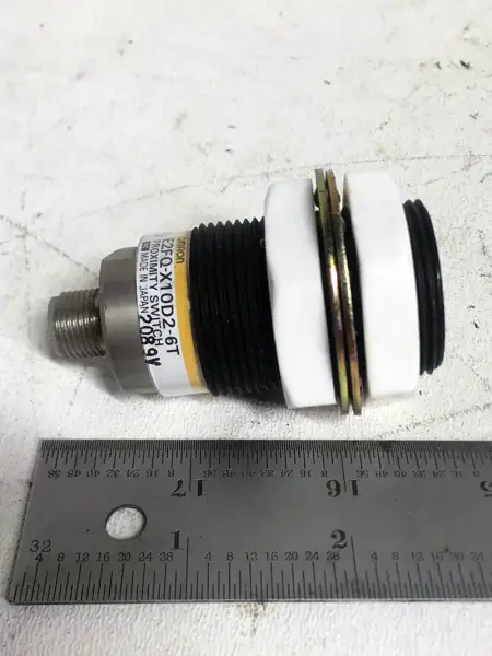 OMRON E2FQ-X10D2-6T