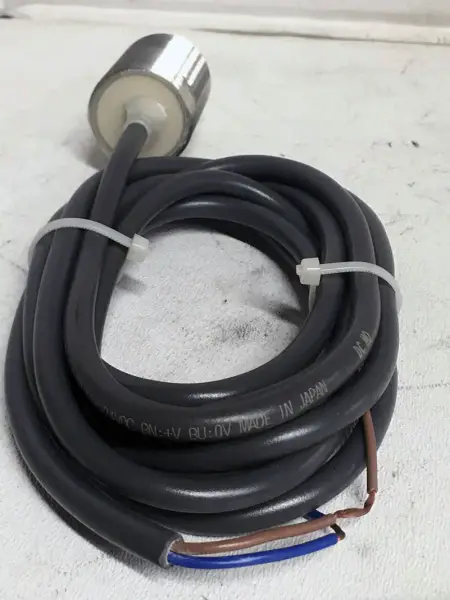 OMRON E2E-X10D1-N