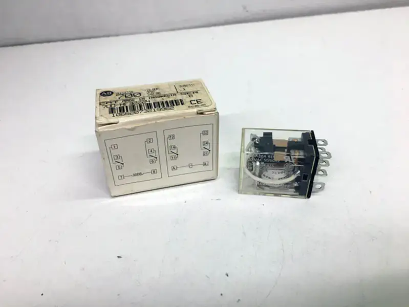 Allen-Bradley 700-HF32Z24