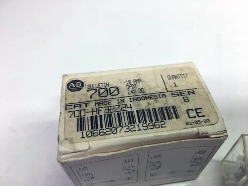 Allen-Bradley 700-HF32Z24