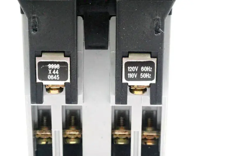 SQUARE D 8501X040