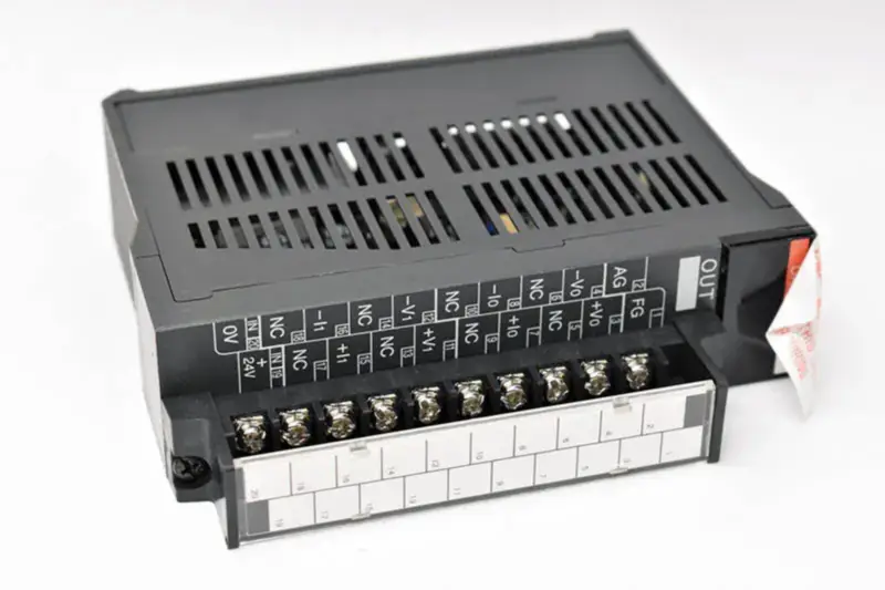 IDEC PF3S-DA121