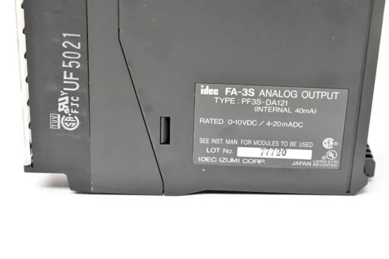 IDEC PF3S-DA121