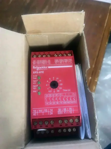 Schneider Electric XPSATE5110P