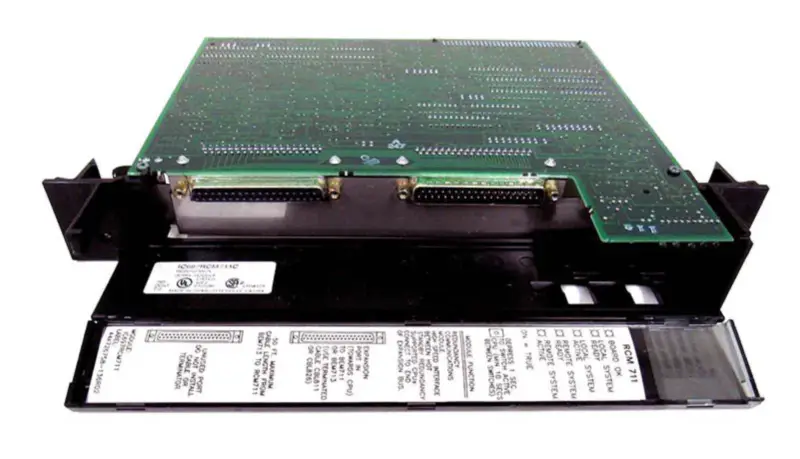 GE FANUC IC697RCM711C