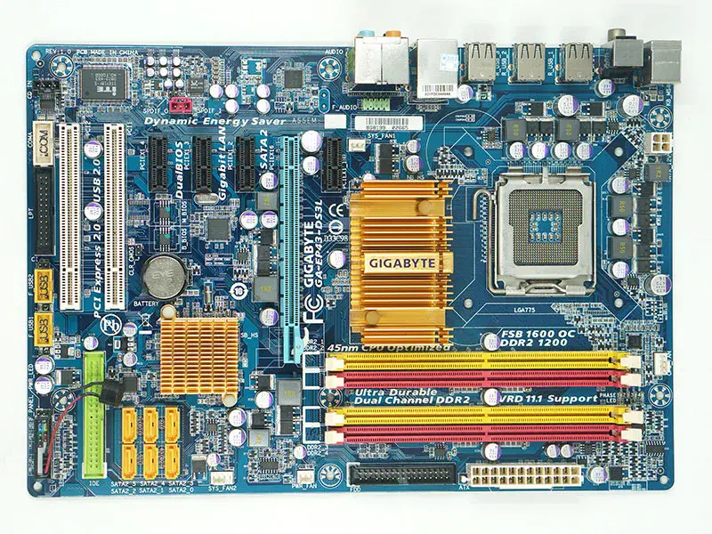 Základní deska Gigabyte GA-EP43-DS3L