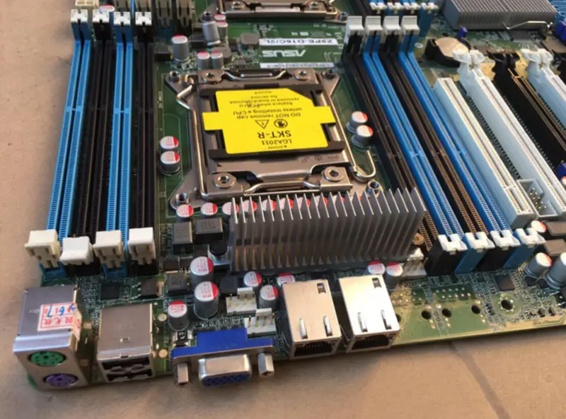 Základní deska pro servery Asus Z9PE-D16C/2L LGA 2011