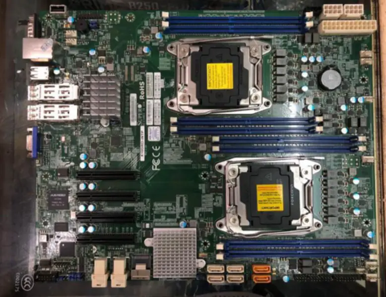 Serverová základní deska SuperMicro X10DRD-INTP