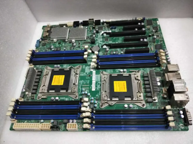Serverová základní deska SuperMicro X9DA7