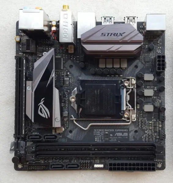 Základní deska Asus ROG STRIX B250I GAMING LGA1151 DDR4
