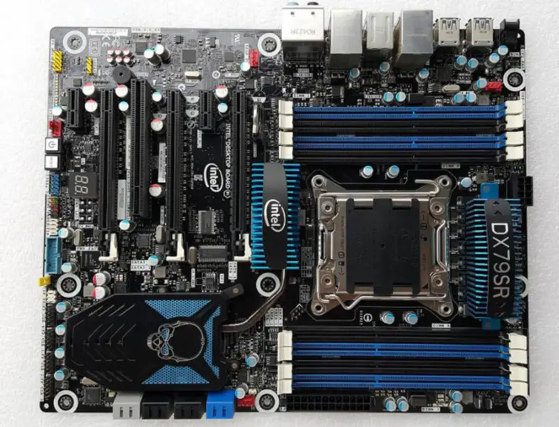 Základní deska Intel DX79SR LGA2011 DDR3