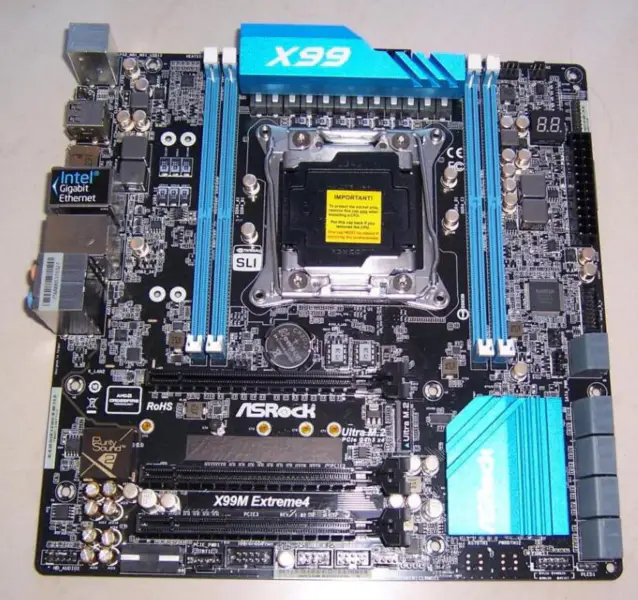 Základní deska ASRock X99M Extreme4