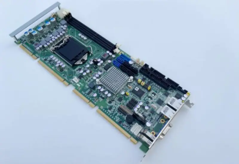Průmyslová základní deska AXIOMTEK SHB120 REV A3-RC