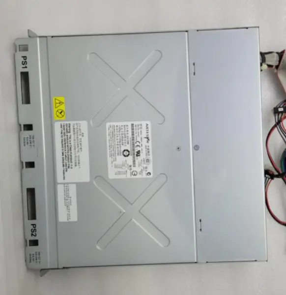 Server IBM X236 74P4458 74P4457 670W napájecí klec