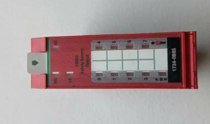 Modul Allen-Bradley 1734-OB8S