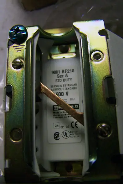SQUARE D 9001BF210