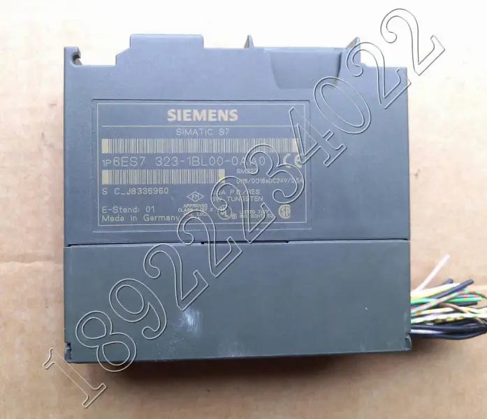 SIEMENS PLC 1P6ES7 323-1BL00-0AA0