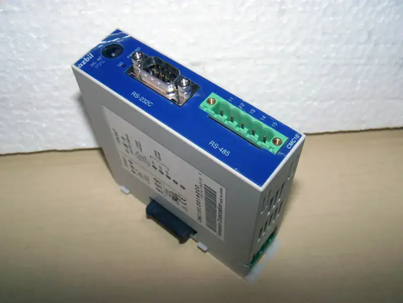 YAmatake CMC10L001A000