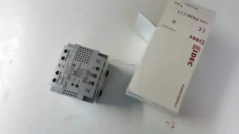 IDEC PS5R-C24