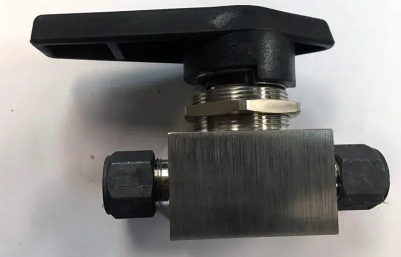 Parker 8Z-MB8LPFA-SSP