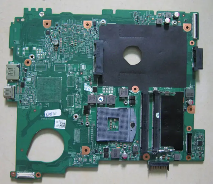 Dell Inspiron 15R N5110 VVN1 se základní deskou Intel 0FG4Y2 0G8RW1