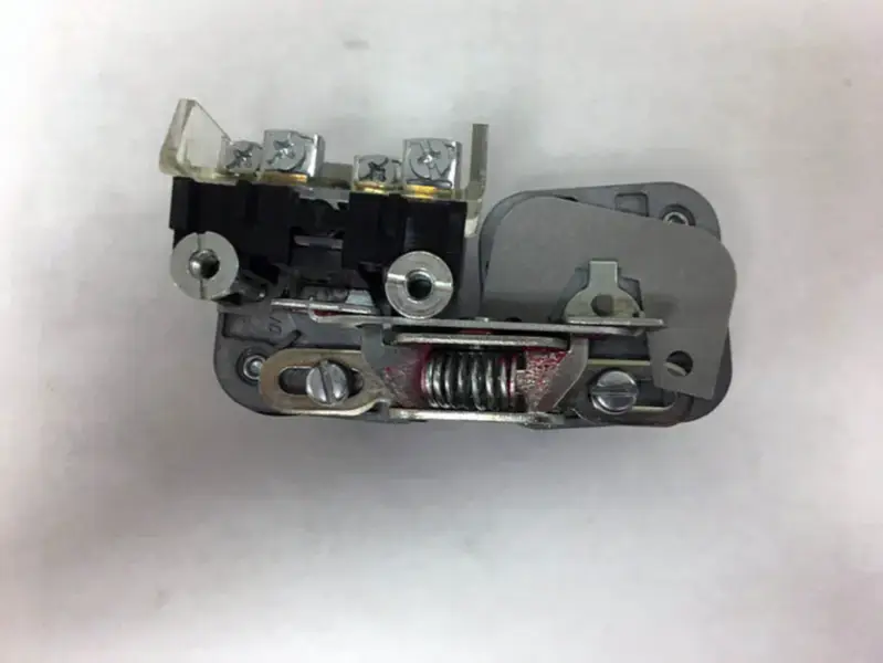 Allen-Bradley 800H-CRA22A