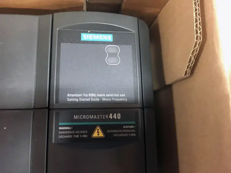 Siemens 6SE6440-2UE21-5CA1