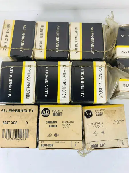 Allen-Bradley 800TXD2